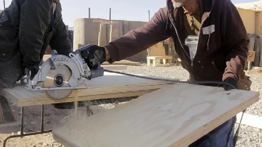 Can a 20 Volt Circular Saw Rip Boards Easily and Efficiently?