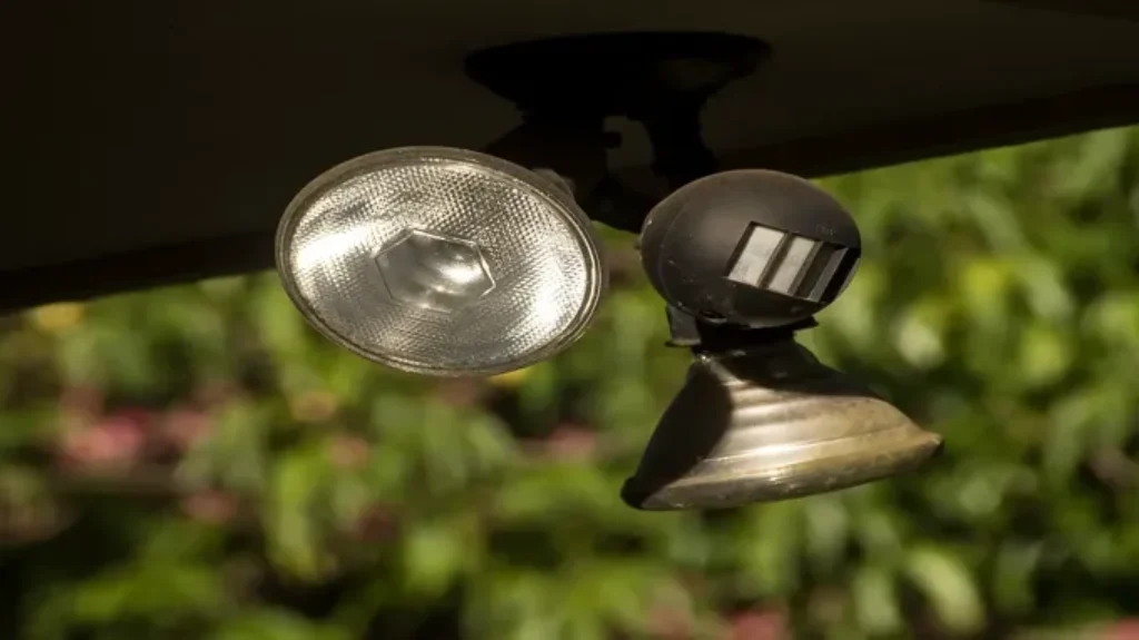 Can a Flashlight Set Off a Motion Detector Without Detection? Master What You Need to Know