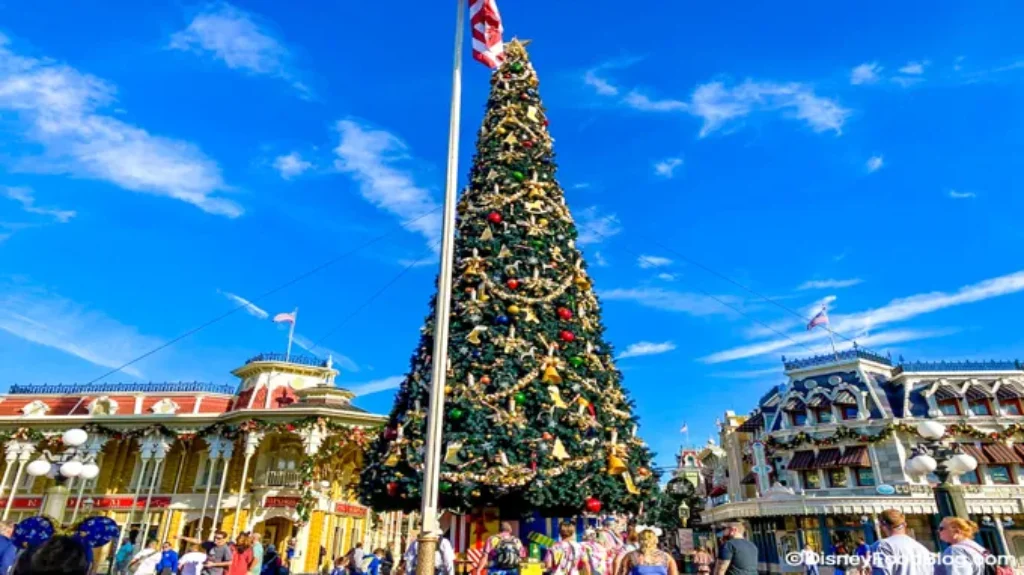 When Does Disney Have Christmas Decorations Up: Ultimate Guide