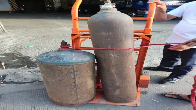 where to get acetylene tanks filled