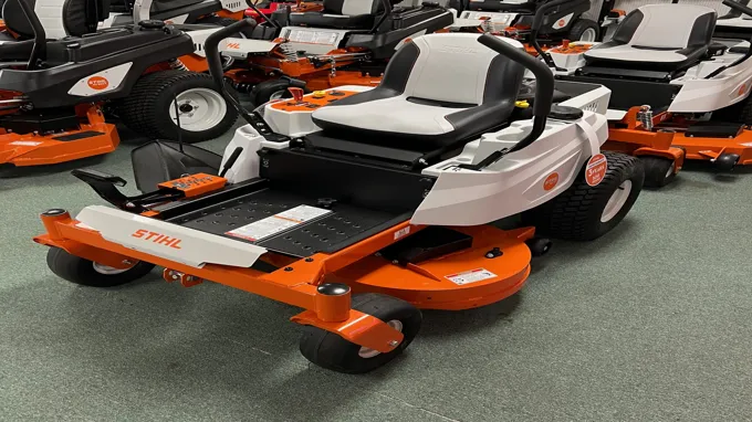 who builds stihl zero turn mowers