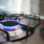 Who Installs a Gas Stove: Key Things to Know Before Hiring a Professional