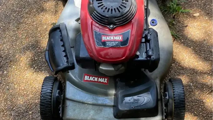 who makes black max mowers