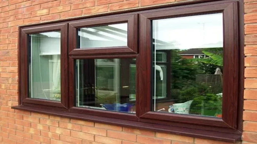 Who Makes Brown Vinyl Windows: Top Manufacturers and Options