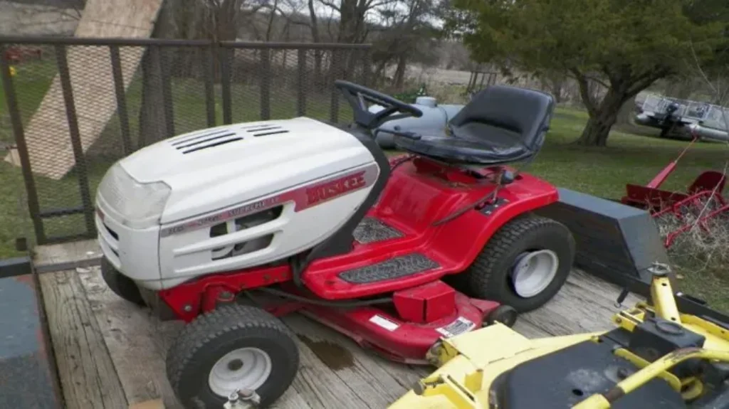 Who Makes Huskee Riding Mowers: Your Ultimate Guide to Top Manufacturers