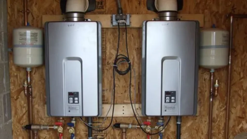 Who Makes Sure Comfort Water Heaters Perform Optimally?