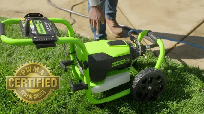 who sells greenworks pressure washers