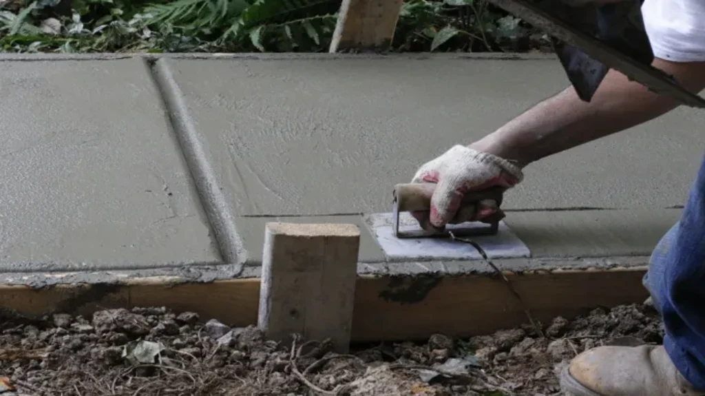 When to Take Concrete Forms Off: A Step-by-Step Guide