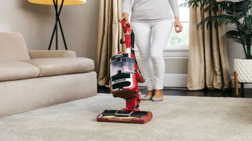 When to Use Brush Roll on Vacuum: Tips for Effective Cleaning